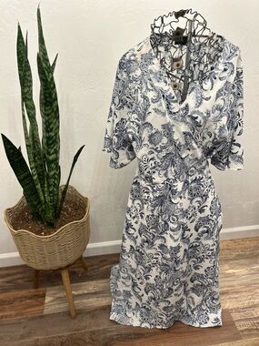 Collection B By Bobeau White and‎ Navy Paisley Midi Dress